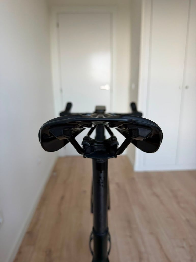 Použité Orbea ORCA M25TEAM 2021 2021 Road & Gravel — obrázek 12 z 26