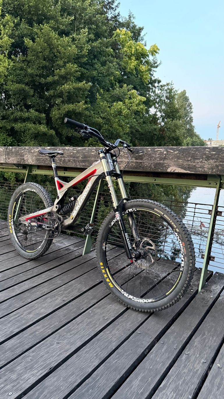 Tweedehands Nukeproof Pulse 2013 2013 Mountainbike — afbeelding 3 van 3