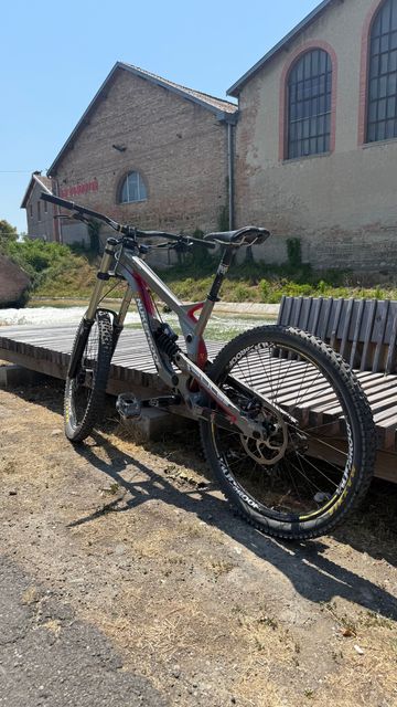 Tweedehands Nukeproof Pulse 2013 2013 Mountainbike — afbeelding 2 van 3