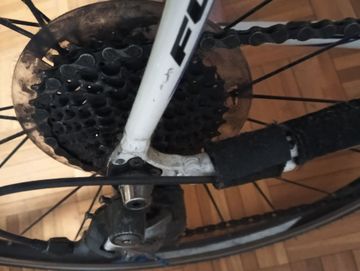 Fuji Sportif 1.3 C 2013 2013 Road & Gravel usato, Bianco — immagine 2 di 11