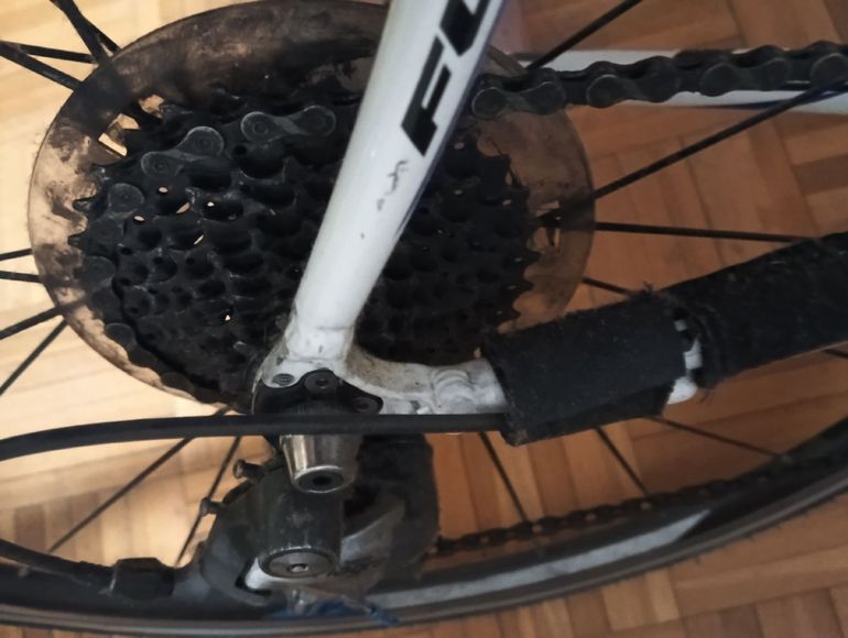 Fuji Sportif 1.3 C 2013 2013 Road & Gravel usato, Bianco — immagine 2 di 11