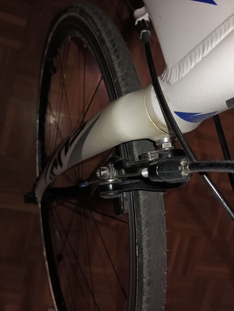 Fuji Sportif 1.3 C 2013 2013 Road & Gravel usato, Bianco — immagine 6 di 11