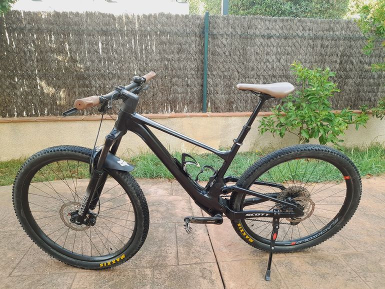 Tweedehands Scott Spark 970 2022 2022 Mountainbike — afbeelding 2 van 4