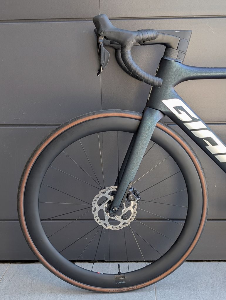 Giant Propel Advanced Pro 1 Di2 2022 2022 Road & Gravel usato, Blu — immagine 12 di 20