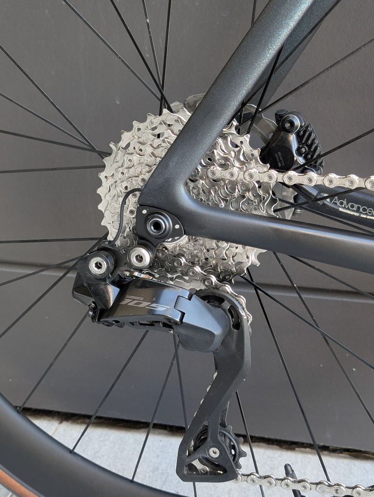 Giant Propel Advanced Pro 1 Di2 2022 2022 Road & Gravel usato, Blu — immagine 14 di 20