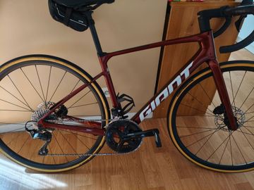 Gebrauchtes Giant Defy Advanced 2 2025 2025 Road & Gravel, Rot — Bild 2 von 6