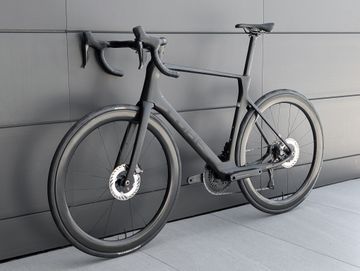 Used CUBE AGREE C:62, PRO 2025 2025 Road & Gravel, Black — image 4 of 20