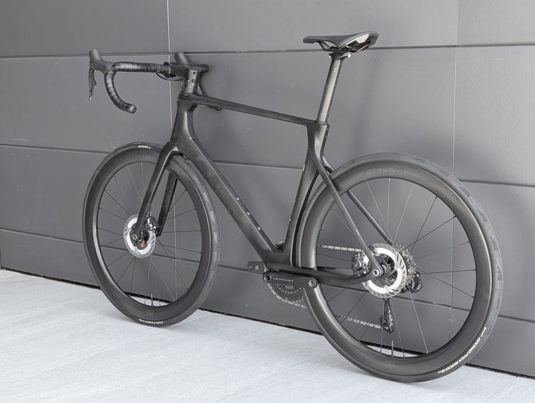Used CUBE AGREE C:62, PRO 2025 2025 Road & Gravel, Black — image 6 of 20