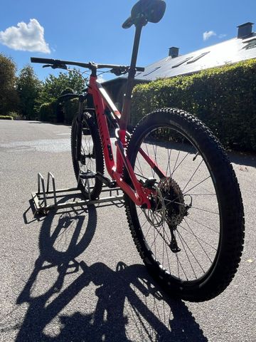 Used Canyon Neuron 5 2022 2022 Mountainbike, Red, 27.5, 29 — image 6 of 10