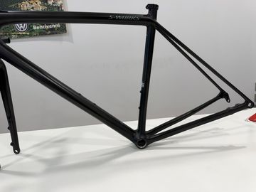 Used S-WORKS Custom Frameset 2026 Road & Gravel, Black — image 4 of 12