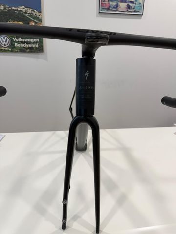 Used S-WORKS Custom Frameset 2026 Road & Gravel, Black — image 11 of 12