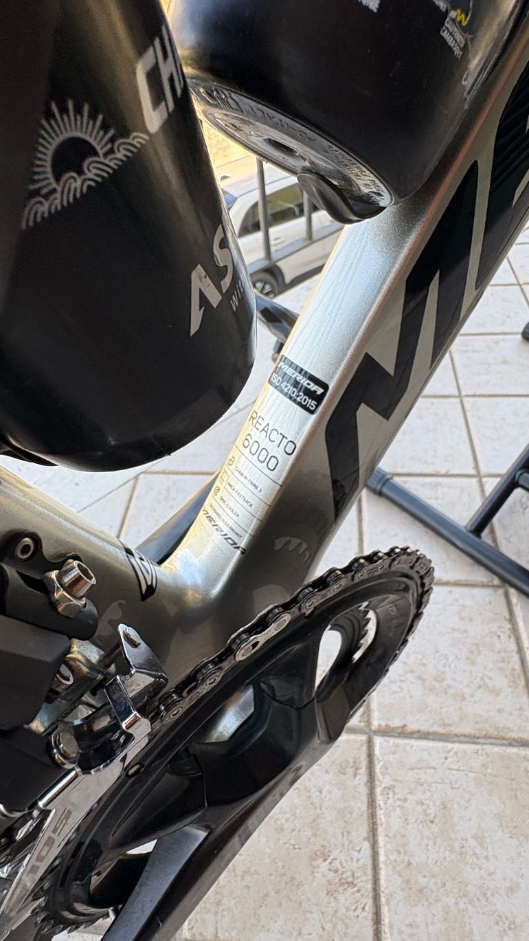 Used Merida REACTO 6000 Di2 2024 2024 Road & Gravel, Light Gray — image 3 of 11