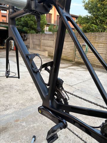 Brugt Canyon Ultimate CF SLX 9 Di2 2024 2024 Road & Gravel — billede 2 af 9