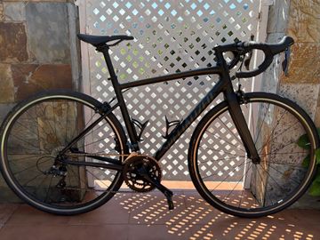 Gebrauchtes Specialized Allez 2022 2022 Road & Gravel, Schwarz — Bild 1 von 5