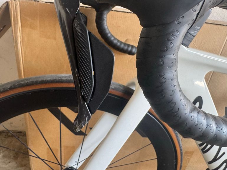 Brugt Canyon Aeroad CF SLX 8 Di2 2025 2025 Road & Gravel — billede 7 af 9
