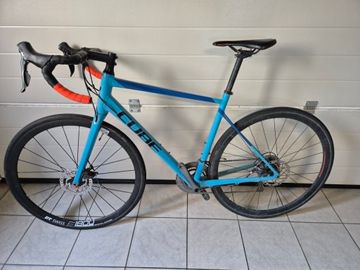 CUBE ATTAIN RACE 2021 2021 Road & Gravel de segunda mano, Azul — imagen 1 de 7