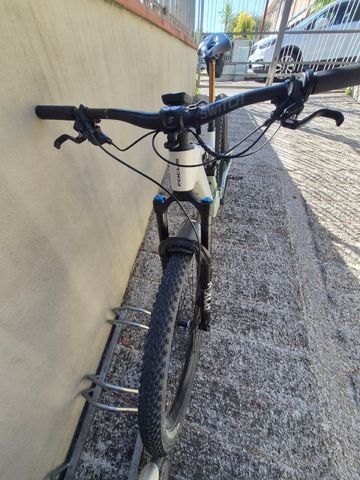 Brugt Focus VAM² SL 9.8 2024 2024 Mountainbike — billede 3 af 6