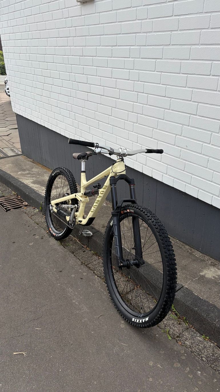 Used Canyon Torque 6 2025 2025 Mountainbike, Orange, 29, 27.5 — image 4 of 11