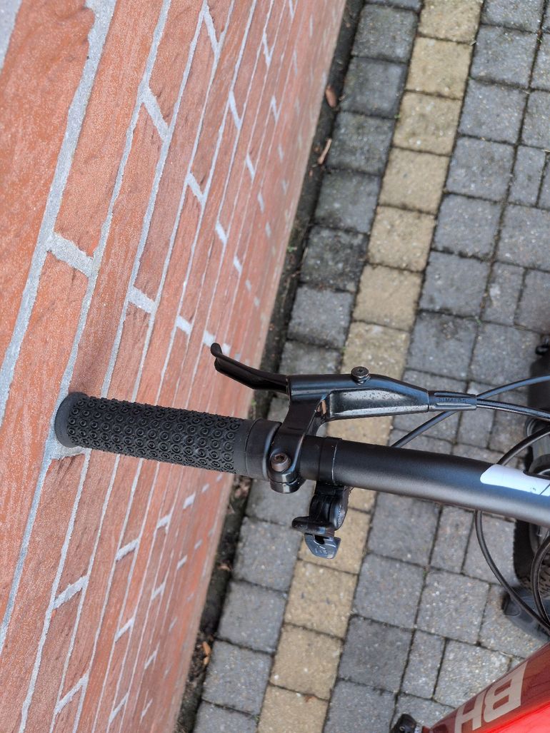 Tweedehands BH SPIKE 3.0 2023 2023 Mountainbike — afbeelding 3 van 3