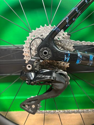 Gebrauchtes Lapierre Xelius Shimano 105 Di2 2025 Road & Gravel, Schwarz — Bild 8 von 12