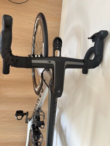 Použité Canyon Aeroad SRAM Red eTap AXS 2018 Road & Gravel — obrázek 4 z 19