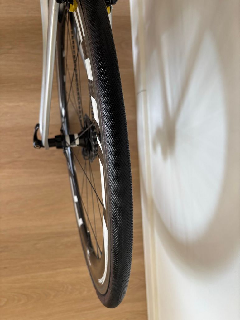 Použité Canyon Aeroad SRAM Red eTap AXS 2018 Road & Gravel — obrázek 13 z 19