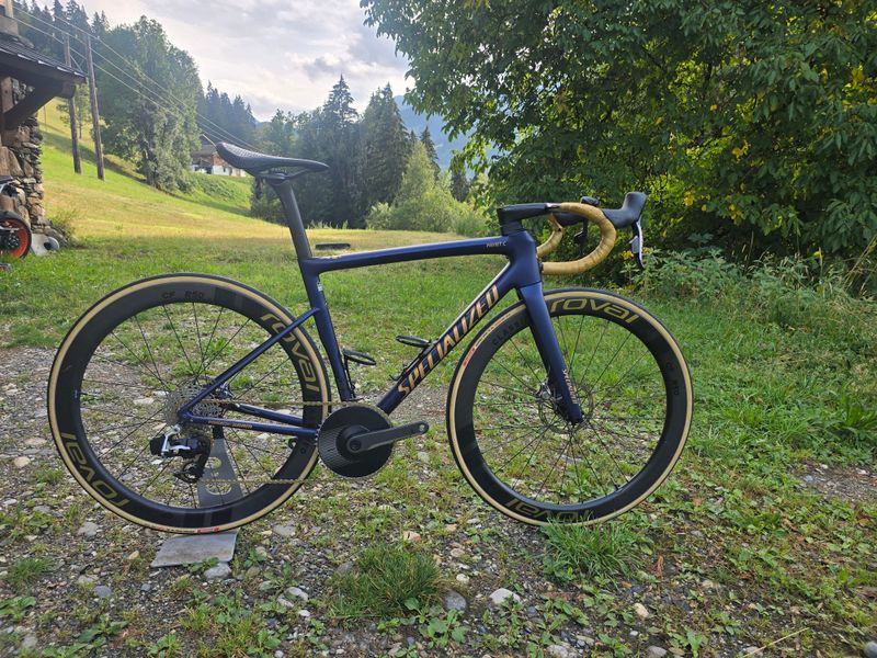 Used Specialized Tarmac SL8 Pro - SRAM Force eTap AXS 2024 2024 Road & Gravel