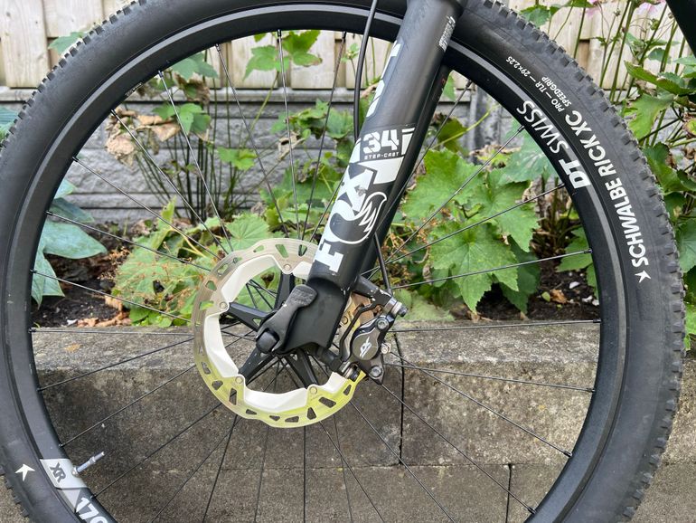 Used Canyon Lux CF 7 2021 2021 Mountainbike, Black, 29 — image 10 of 10