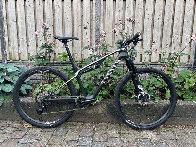 Used Canyon Lux CF 7 2021 2021 MTB