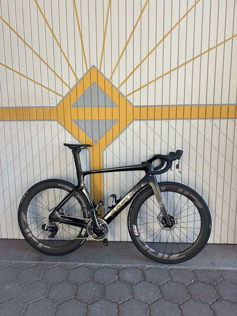Cervélo S5 SRAM Red eTap AXS 2022 Road & Gravel de segunda mano