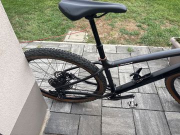 Gebrauchtes Trek Marlin 8 Gen 3 2023 2023 Mountainbike, Schwarz, 26, 27.5, 29 — Bild 3 von 3