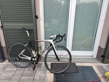 Brugt Specialized Tarmac Comp - Torch Edition 2017 2017 Road & Gravel — billede 1 af 3