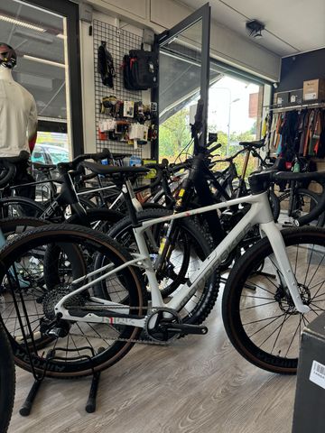 Brugt Mondraker ARID CARBON RR 2025 2025 Road & Gravel — billede 6 af 14