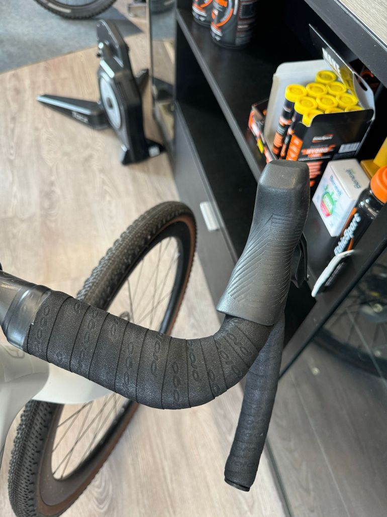 Brugt Mondraker ARID CARBON RR 2025 2025 Road & Gravel — billede 10 af 14