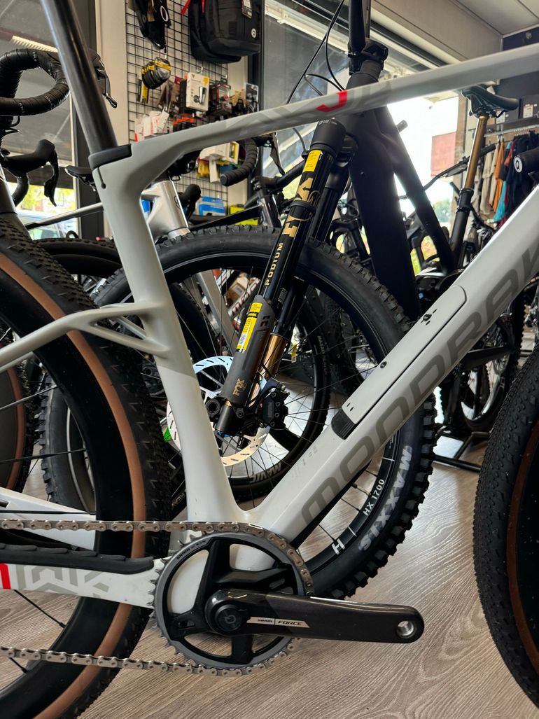 Brugt Mondraker ARID CARBON RR 2025 2025 Road & Gravel — billede 8 af 14