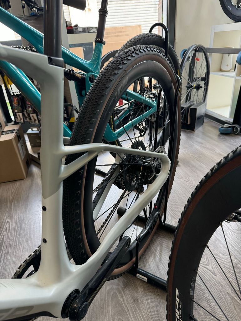 Brugt Mondraker ARID CARBON RR 2025 2025 Road & Gravel — billede 13 af 14