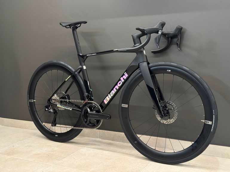 Použité Bianchi Specialissima 2026 2026 Road & Gravel — obrázek 2 z 7