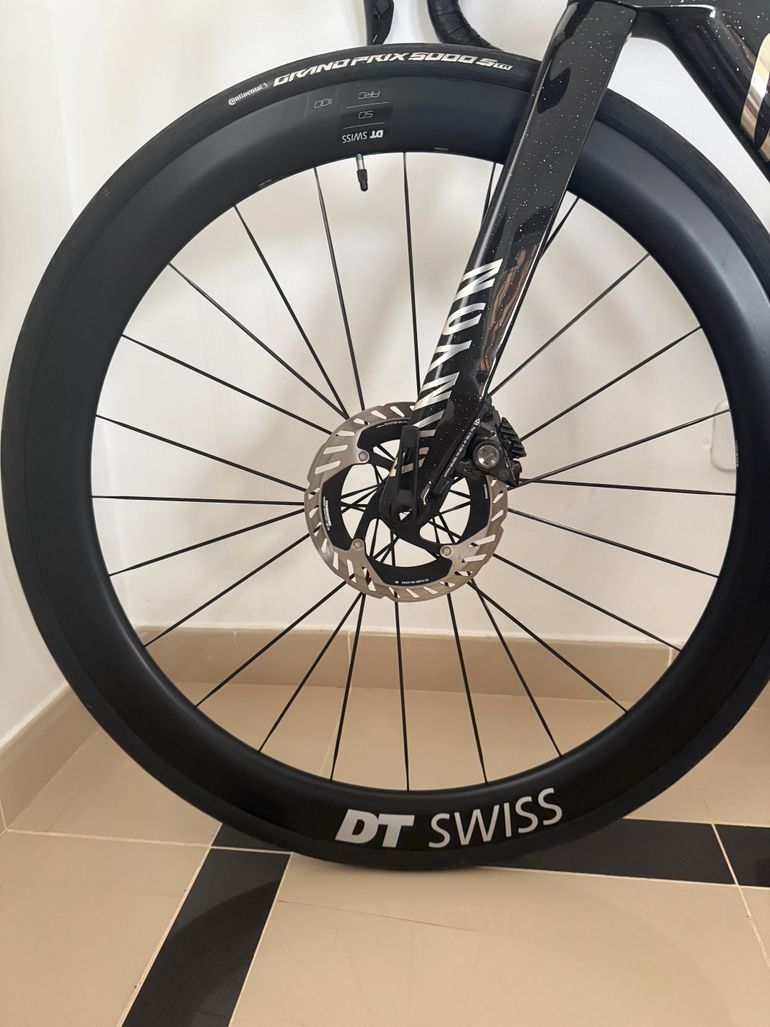 Gebrauchtes Canyon Aeroad CFR Di2 2025 2025 Road & Gravel, Schwarz — Bild 3 von 5