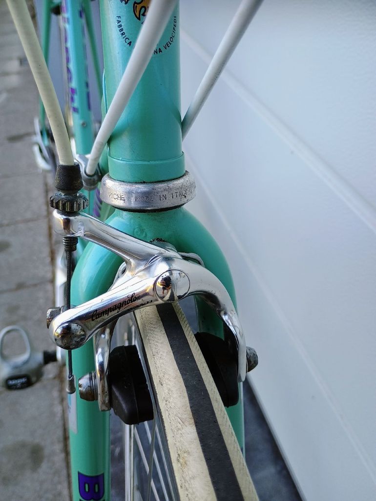 Used Bianchi Custom Shimano 105 1995 Road & Gravel, Green — image 7 of 18
