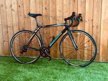 Used Bianchi 928 Shimano Ultegra 2009 Road & Gravel, Black — image 4 of 11