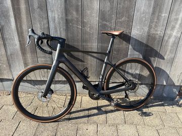 Used Scott Addict eRIDE 10 2022 2022 Road & Gravel, Black — image 1 of 6
