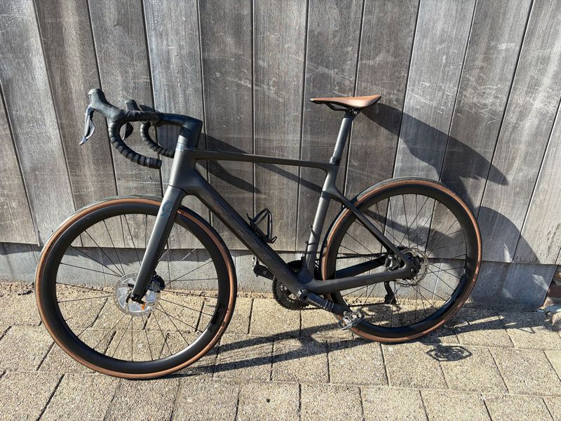 Used Scott Addict eRIDE 10 2022 2022 Road & Gravel