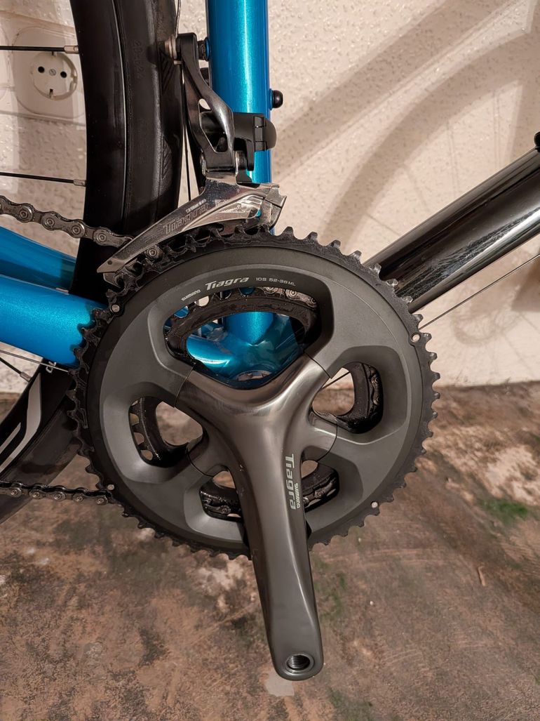 Used Vitus Zenium Disc 2018 2018 Road & Gravel, Black — image 3 of 6