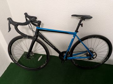 Vitus Zenium Disc 2018 2018 Road & Gravel usato, Nero — immagine 1 di 5