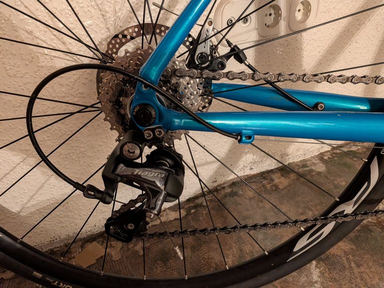 Used Vitus Zenium Disc 2018 2018 Road & Gravel, Black — image 5 of 6