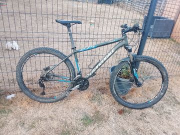 Použité Cannondale Trail 5 2017 2017 Mountainbike — obrázek 1 z 22