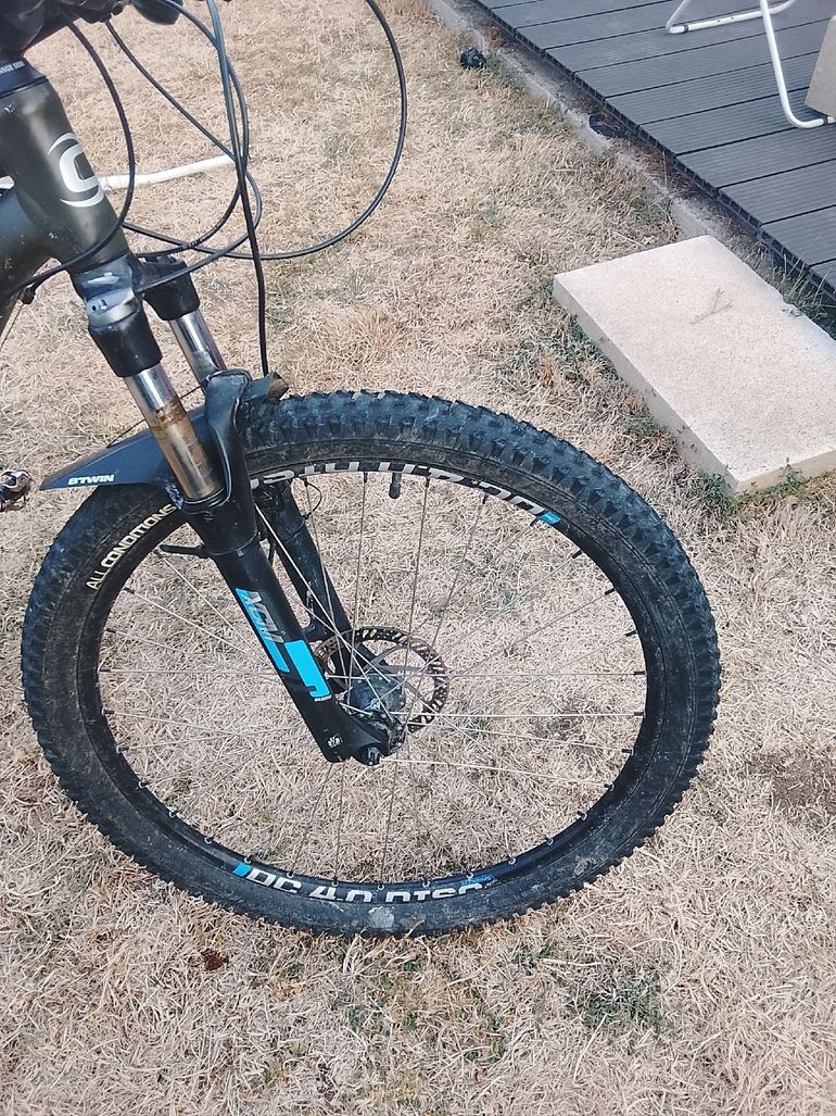 Použité Cannondale Trail 5 2017 2017 Mountainbike — obrázek 12 z 22