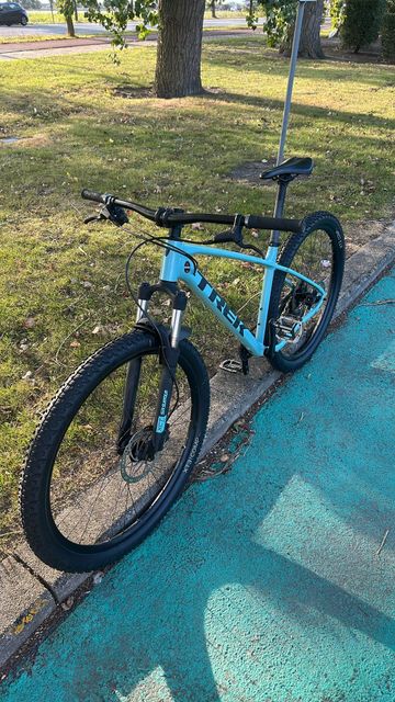 Gebrauchtes Trek Marlin 6 Gen 3 2023 2023 Mountainbike, Blau, 29 — Bild 8 von 12