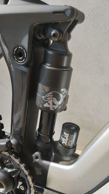 Used Canyon Strive CFR Underdog 2025 2025 Mountainbike, Light Gray — image 4 of 5