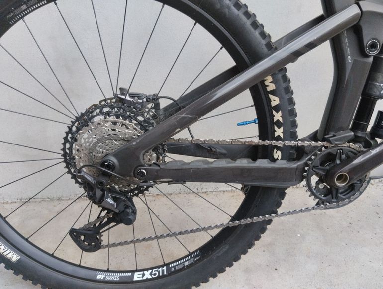 Used Canyon Strive CFR Underdog 2025 2025 Mountainbike, Light Gray — image 3 of 5
